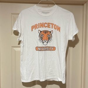 Retro Princeton Tigers T-Shirt Men's M Medium Short Sleeve White